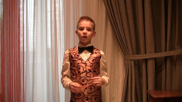 Страна читающая — Герман Сеничев читает произведение «Мартышка и очки» И. А. Крылова смотреть онлайн