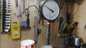 4м40. Льёт форсунка.