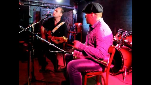 02 октября 2014 года. Творческий вечер : стихи и песни в арт-клубе "Манхэттен" смотреть онлайн