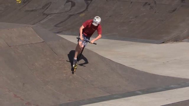 Давыдов Иван - Oxelo Freestyle Scooter Contest в Алтуфьево смотреть онлайн