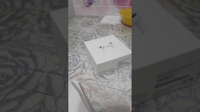 Я купил Airpobs pro смотреть онлайн