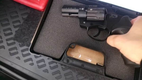 Видео обзор сигнального револьвера Lom-s popadiv10.ru