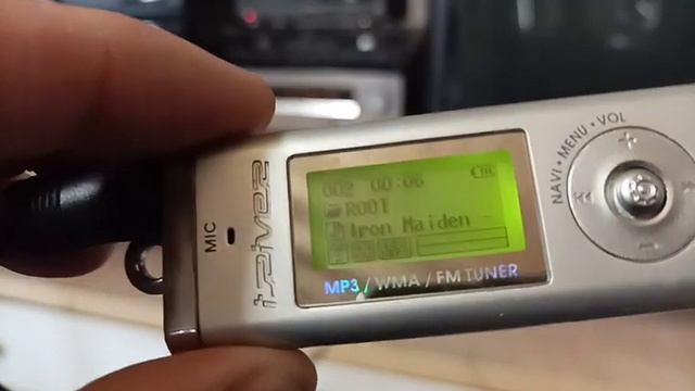 48. Una cápsula del tiempo. Reproductor MP3 Iriver 128 Mb de memoria. смотреть онлайн