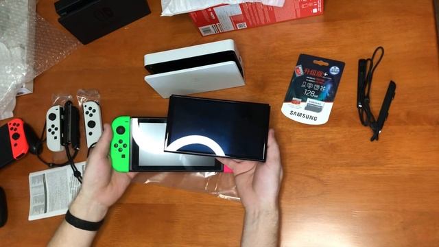Nintendo Switch OLED Распаковка