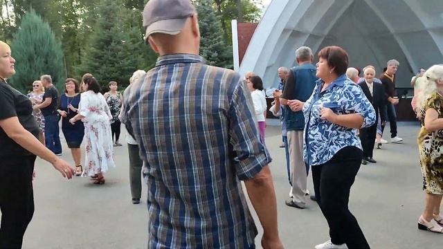 СЕЛЕН, СЕЛЕН! ТАНЦЫ ХАРЬКОВ УКРАИНА СЕНТЯБРЬ 2023 смотреть онлайн