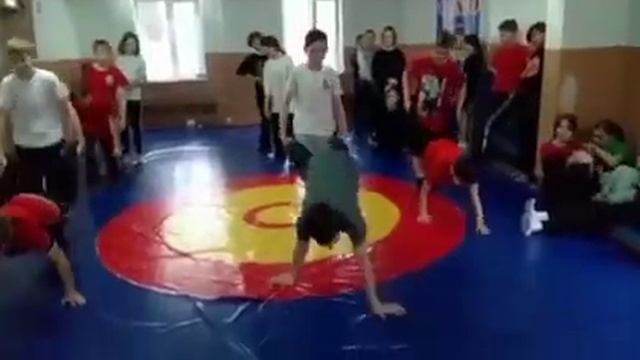 Самбо в школу СОШ № 2 смотреть онлайн