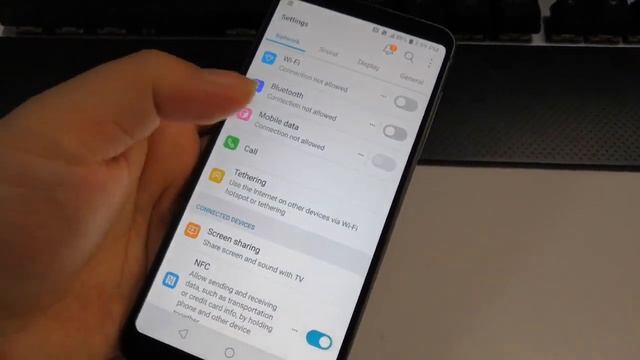 Отличный смартфон LG с NFC за 84 бакса смотреть онлайн