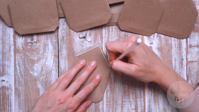 Адвент календарь своими руками. Пряничные домики. Бумага А4, гелевая ручка и клей ) смотреть онлайн