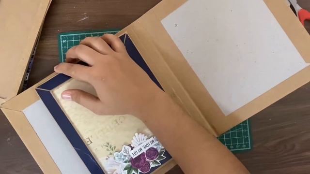 Date Night Mini Album Cover| Tutorial| Part 2/2 смотреть онлайн