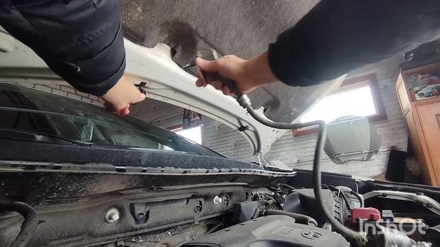 СЛАБЫЙ НАПОР ФОРСУНКИ стеклоочистителя Toyota RAV4.Ищем причину... смотреть онлайн