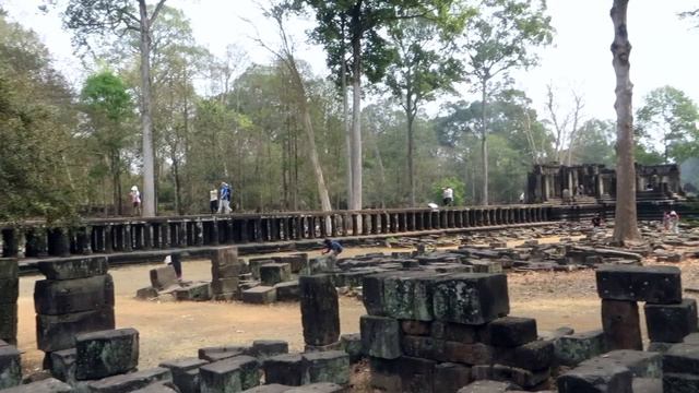 Angkor Wat Tomb Raider Temple смотреть онлайн