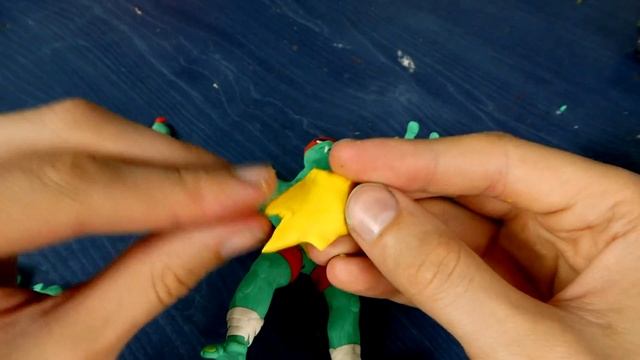 sculpting raphael clay figure from RISE OF TMNT смотреть онлайн