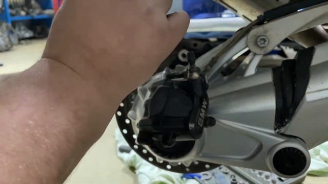 BMW R1200GSA Обслуживание своими руками  Ч  4