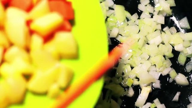 Как сделать суп из тыквы. Тыквенный суп-пюре смотреть онлайн