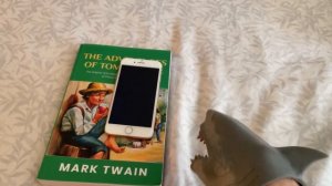 SB Movie: Shark Puppet plays Tomb of the Mask!