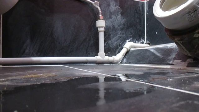 Как просверлить крепкий Испанский керамогранит шуруповертом смотреть онлайн