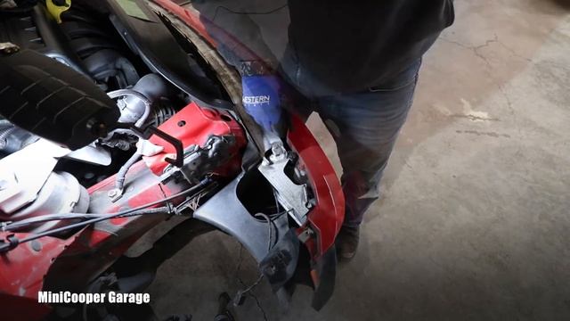How To Remove Front Bumper Cover on Mini Cooper смотреть онлайн