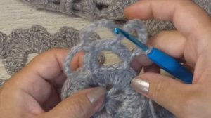 Вяжем шикарное пончо крючком ! Описание. МК мотив крючком.