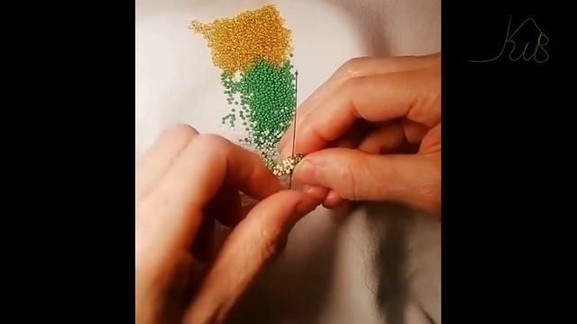 Сережки из бисера зеленая шахматка смотреть онлайн