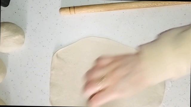 СЫРНЫЕ МЯГКИЕ ЛЕПЕШКИ НА ВОДЕ.БЕЗ МОЛОКА.  #хачапури #лепешки #pide