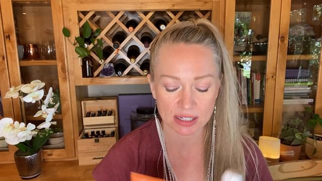 doTERRA Sunscreen Review | Natural Mineral Suncare Product Overview with doTERRA смотреть онлайн