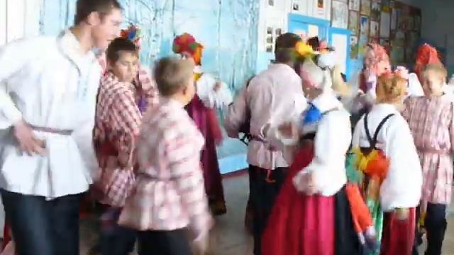Танец "Тимоня" в Бирюковке (Большесолдатский район) смотреть онлайн