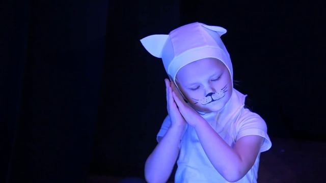 Театр Весь мир, спектакль "Усатый-полосатый", младший состав смотреть онлайн