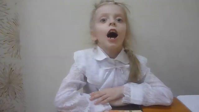 Как я отвечаю на вопросы?Фотосинтез!Поспорила! #Видео о школе! смотреть онлайн