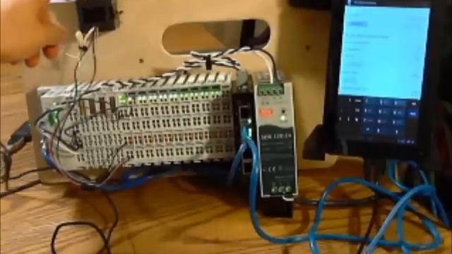 Android Tablet Modbus/TCP Stepper-Motor/Robot Exerciser