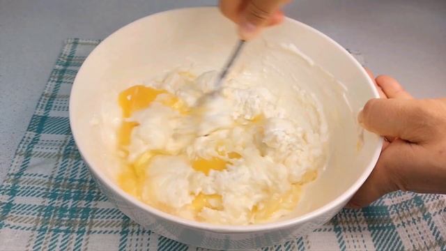 СЫРНИКИ больше не жарю!Ленивые сырники #сырникивдуховке #сырники смотреть онлайн