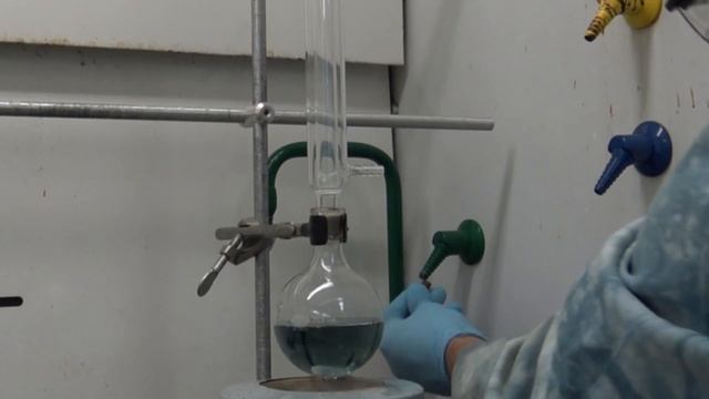 The Benefits of Refluxing - Demonstration смотреть онлайн
