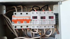 Однофазное реле напряжения в трехфазной сети [Электро - Видео]