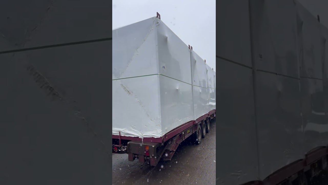 Упаковка вагон-домов перед транспортировкой 2 #shorts смотреть онлайн