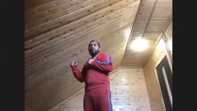 Тренировка в домашних условиях с тренером по боксу Умурзаковым Р.Э. 13.05.2020 г. смотреть онлайн