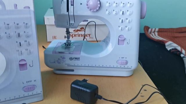 Мини швейная машинка  First Austria FA. 5700-2