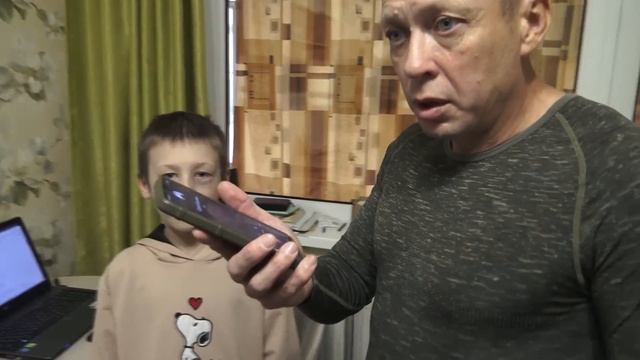 ГРИФЕР ПОСЛАЛ ДИРЕКТОРА ШКОЛЫ В РЕАЛЬНОЙ ЖИЗНИ ИЗ-ЗА МАЙНКРАФТ! смотреть онлайн