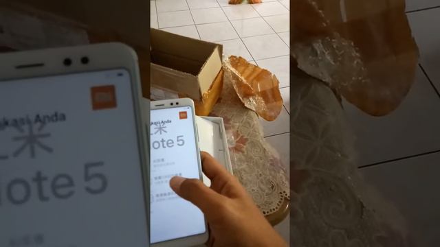 Unboxing Xiaomi Redmi Note 5 Pro Double Camera AI смотреть онлайн