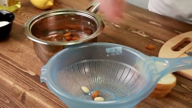 Креветки с овощным соусом