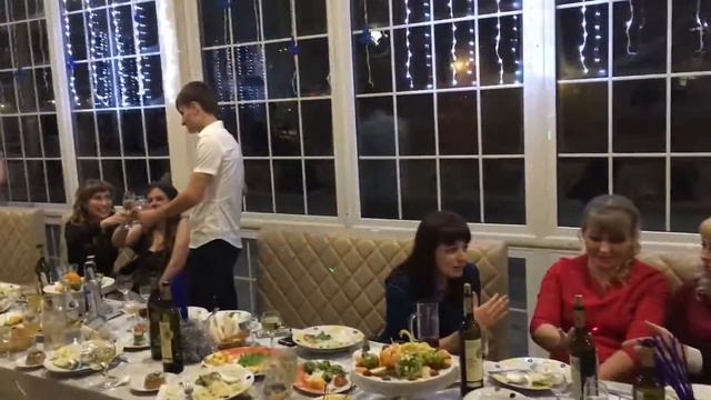 Mannequin Challenge на новогоднем корпоративе