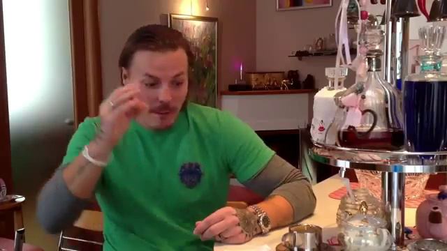 КАК СТАТЬ УСПЕШНЫМ ЧЕЛОВЕКОМ! смотреть онлайн