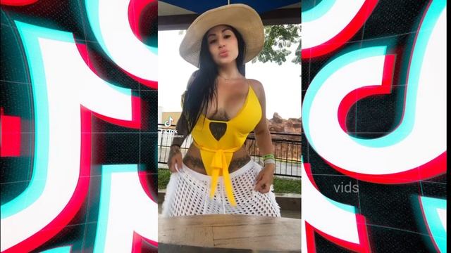 Twerk Tik Tok challenges смотреть онлайн