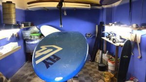 Ремонт серфбордов таймлапс мастерская. Ремонт досок для серфинга.