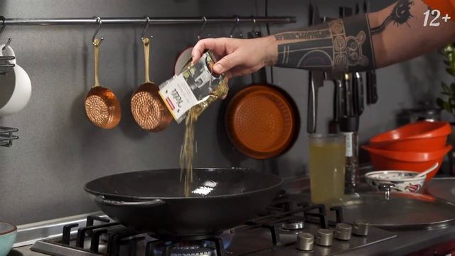 Жареный рис Кхао Пад по-тайски. Классика тайского стрит-фуда по легкому рецепту от бренда Yelli смотреть онлайн