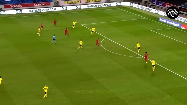 Cristiano Ronaldo 30 Legendary Goals For Portugal смотреть онлайн