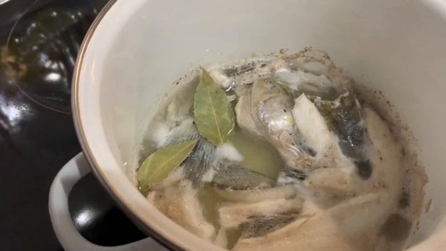 РЫБА. Судак на пару с чесночным соусом смотреть онлайн