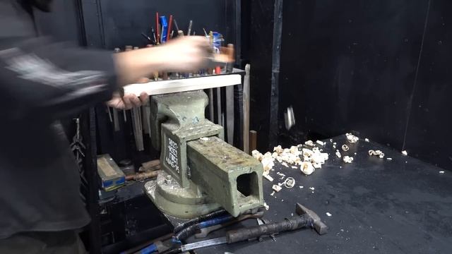 Restoration of SILVER Dagger - I SAVED it from Vandals! смотреть онлайн