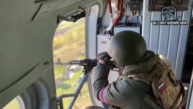 Сопровождение огромных армейских колонн ВС РФ силами армейской авиации. смотреть онлайн