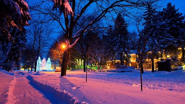 Traditional Christmas Music and Scenes To Bring Joy And Peace 2023 смотреть онлайн