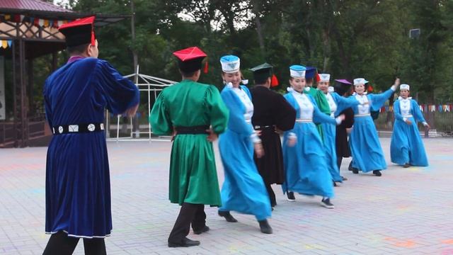ХАДРИС. ШАРКА-БАРКА смотреть онлайн
