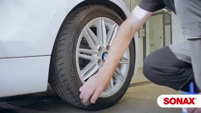 Sonax Xtreme Ultra Gloss Tyre Gel 500ml смотреть онлайн